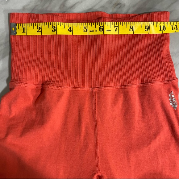 FP Movement By Free People High Waisted Seamless Leggings Coral XS/S GUC - Picture 10 of 13